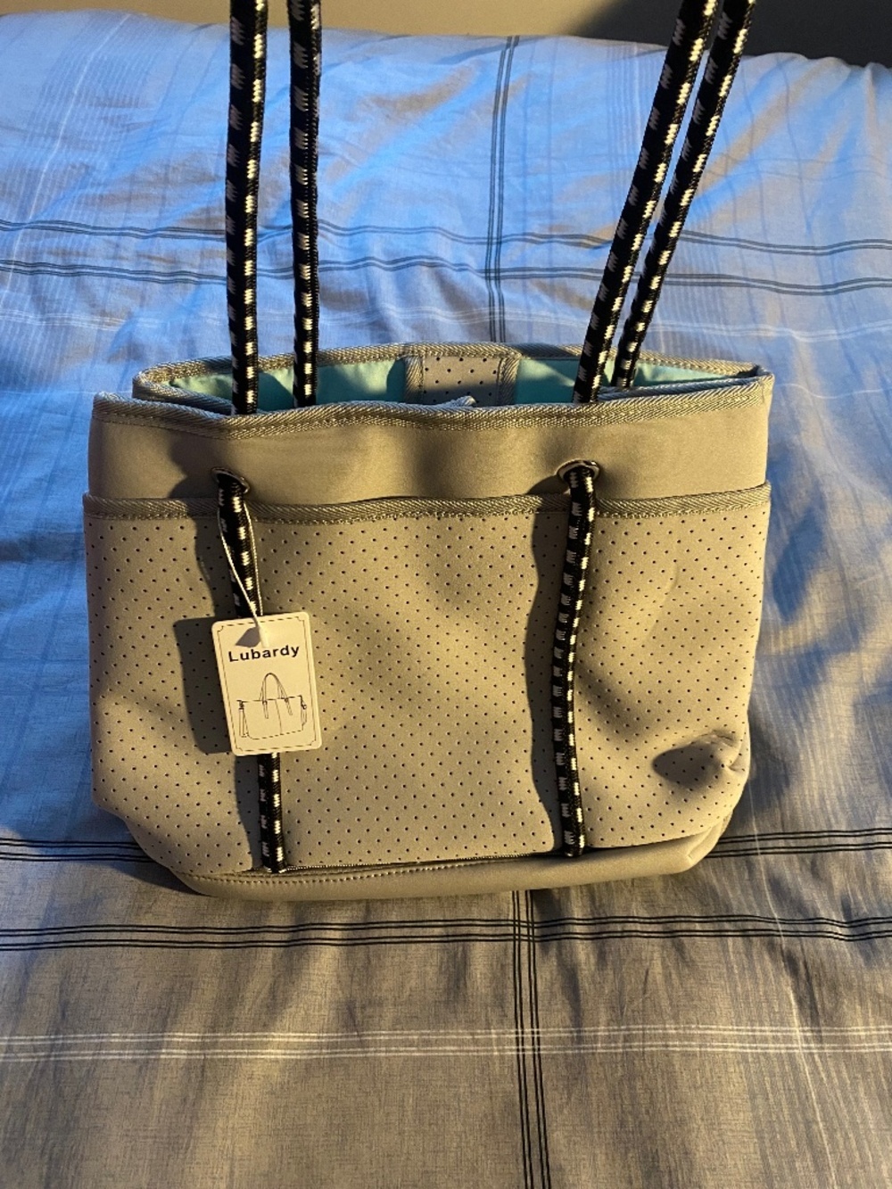 Lubardy Beach Bag - Picture 1 of 3
